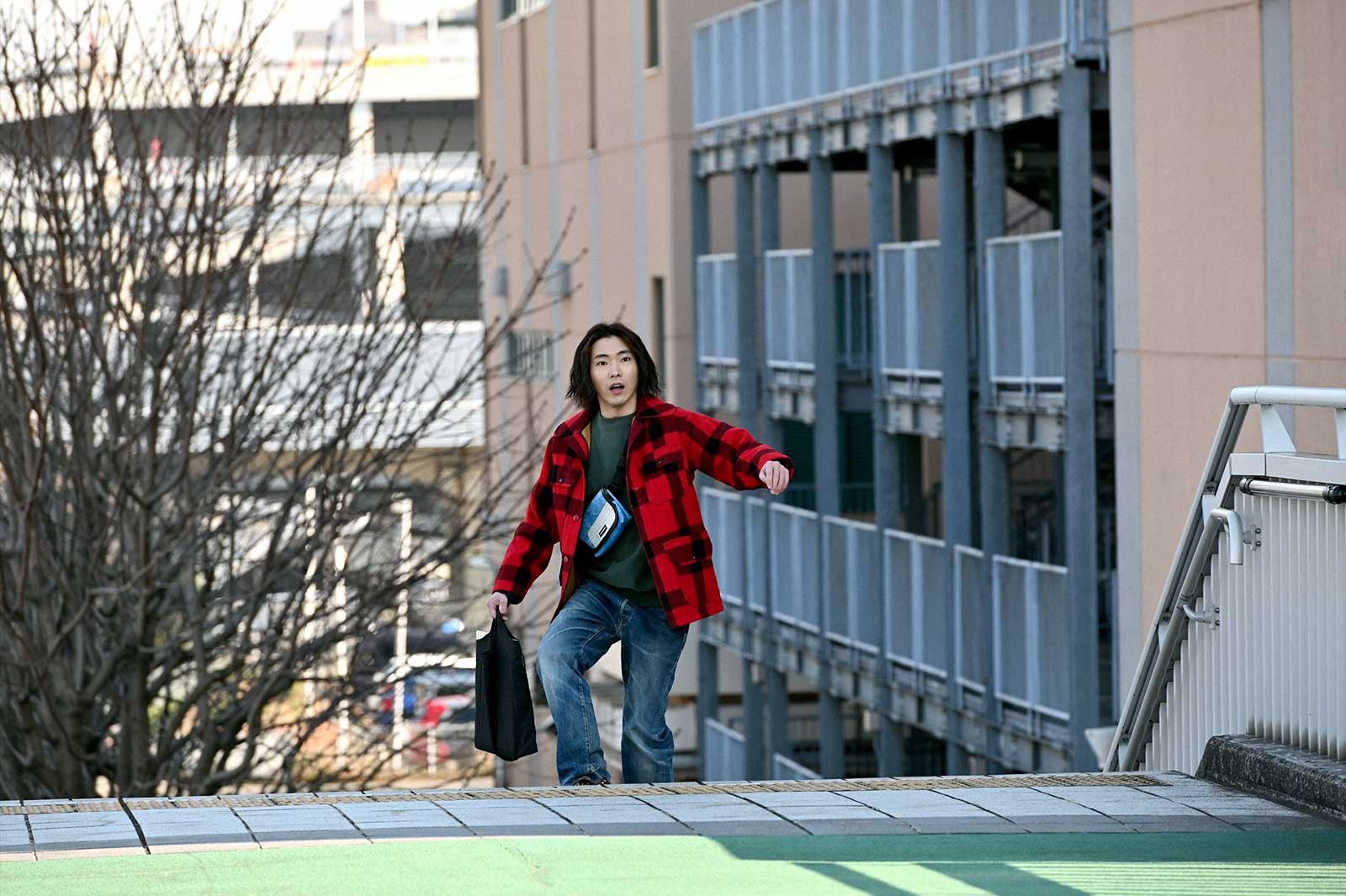 柄本佑「天国と地獄 ～サイコな2人～」第6話より（C）TBS