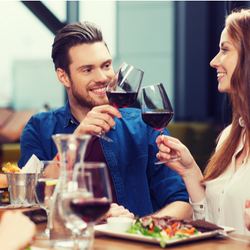 断る理由ないし 女性が即okする デートの誘い方 とは モデルプレス