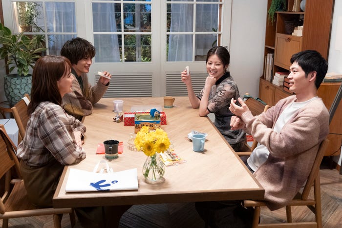 (左から)多部未華子、神尾楓珠、今田美桜、松下洸平(C)フジテレビ