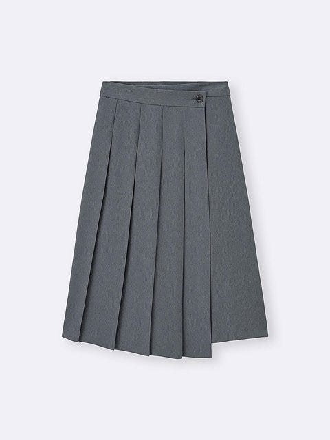 GU ラッププリーツミディスカート GUのラッププリーツミディスカート