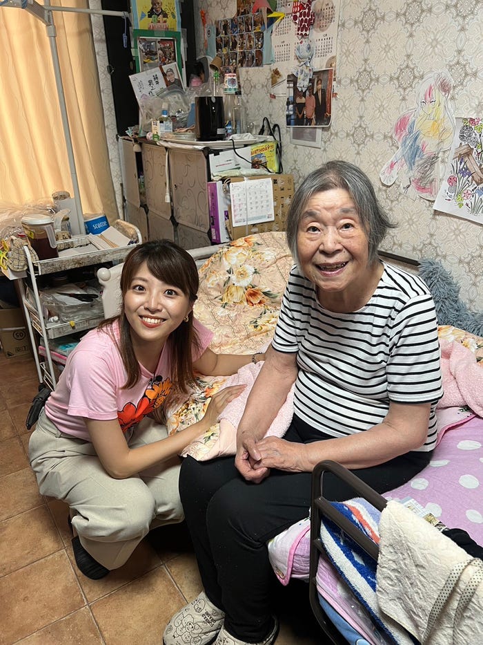 黒木千晶アナウンサーが取材(C)読売テレビ