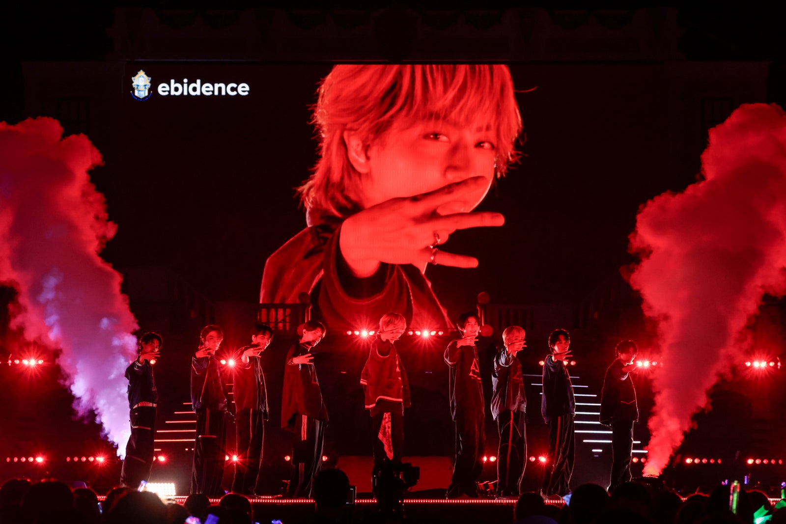 「ebidence」（撮影：米山三郎／笹森健一）