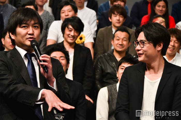 平成ノブシコブシ徳井健太、吉村崇 (C)モデルプレス