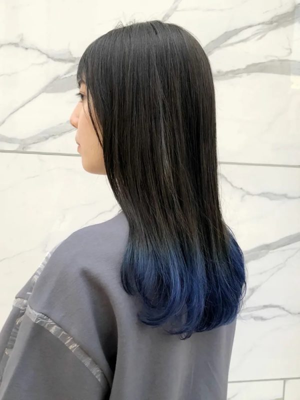 ブルー グラデーションカラー で差をつけよう おしゃれ上級者ヘアをご紹介 モデルプレス ブルー グラデーションカラー で差をつけよう おしゃれ上級者ヘアをご紹介 モデルプレス