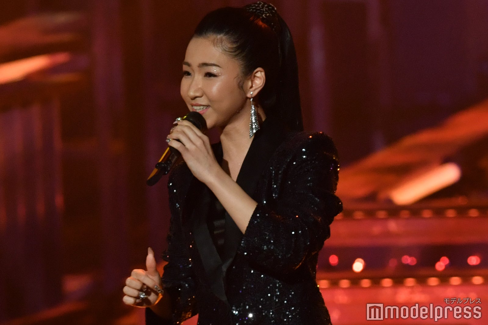 （C）モデルプレス