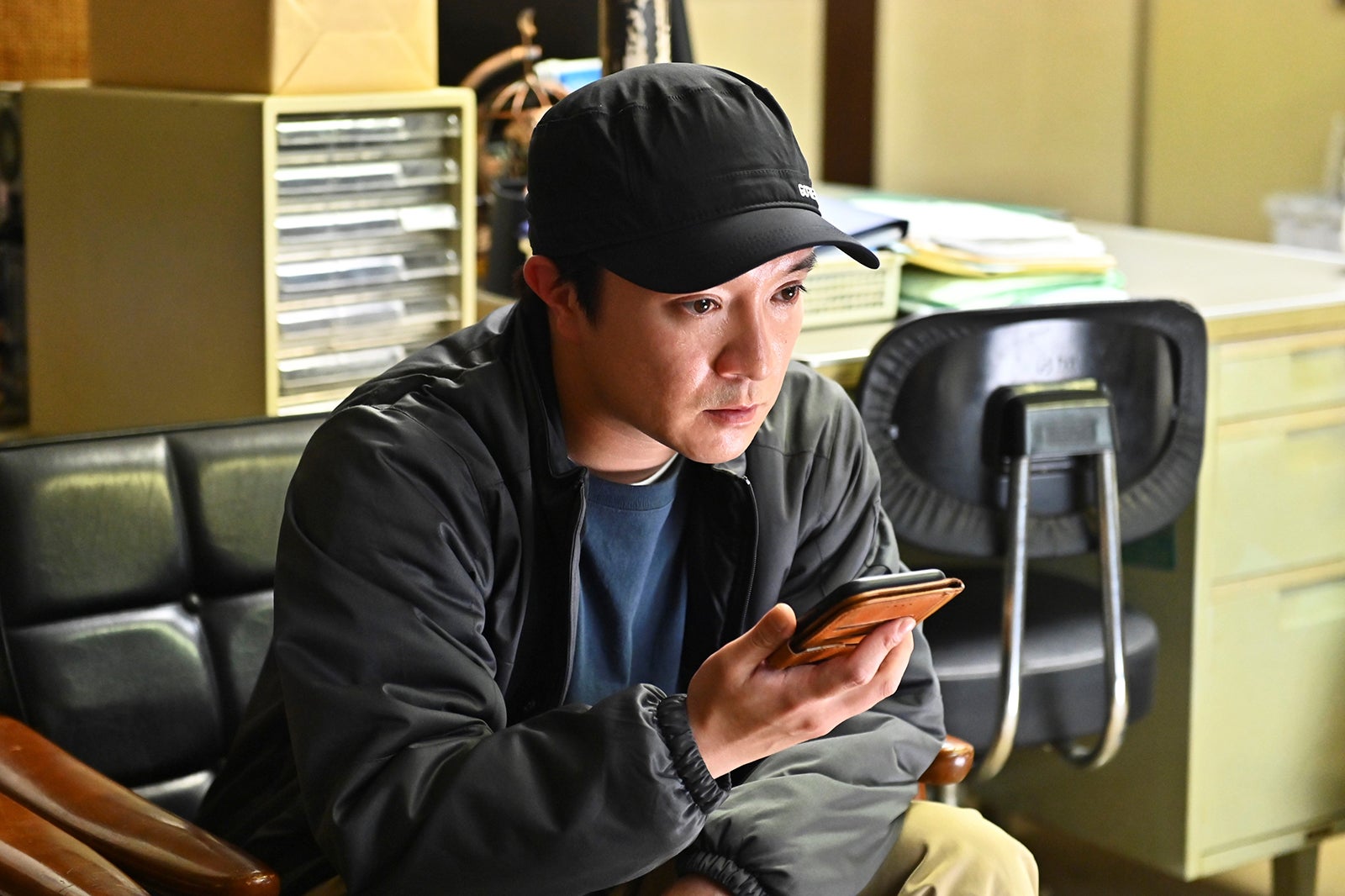 「マイファミリー」濱田岳、東堂役演じる苦悩と裏話 二宮和也ら共演者への想いも明かす＜インタビュー＞