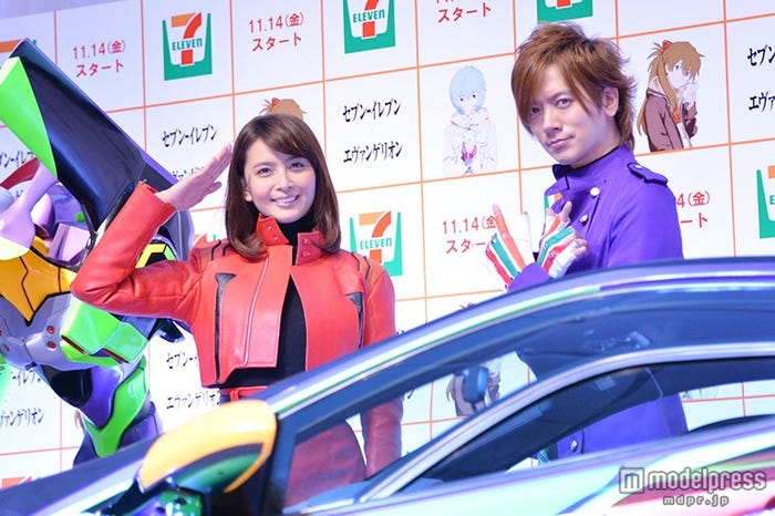 加藤夏希、DAIGO(左から)