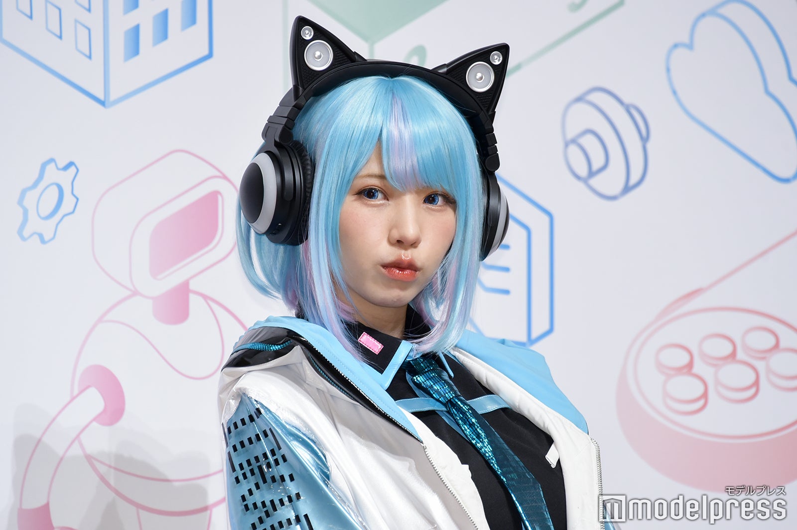 えなこ（C）モデルプレス