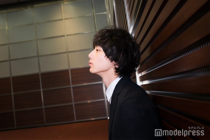 坂口健太郎(C)モデルプレス