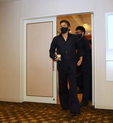 日本ハム・新庄監督 くじ引き役引退意向も「ワイが行く！っていうかもしれない」と笑み
