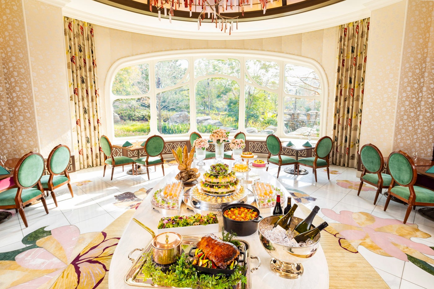 東京ディズニーシー・ファンタジースプリングスホテル ファンタジースプリングス・レストラン “東京ディズニーシー・フード&amp;ワイン・フェスティバル”ペアリングランチC）Disney