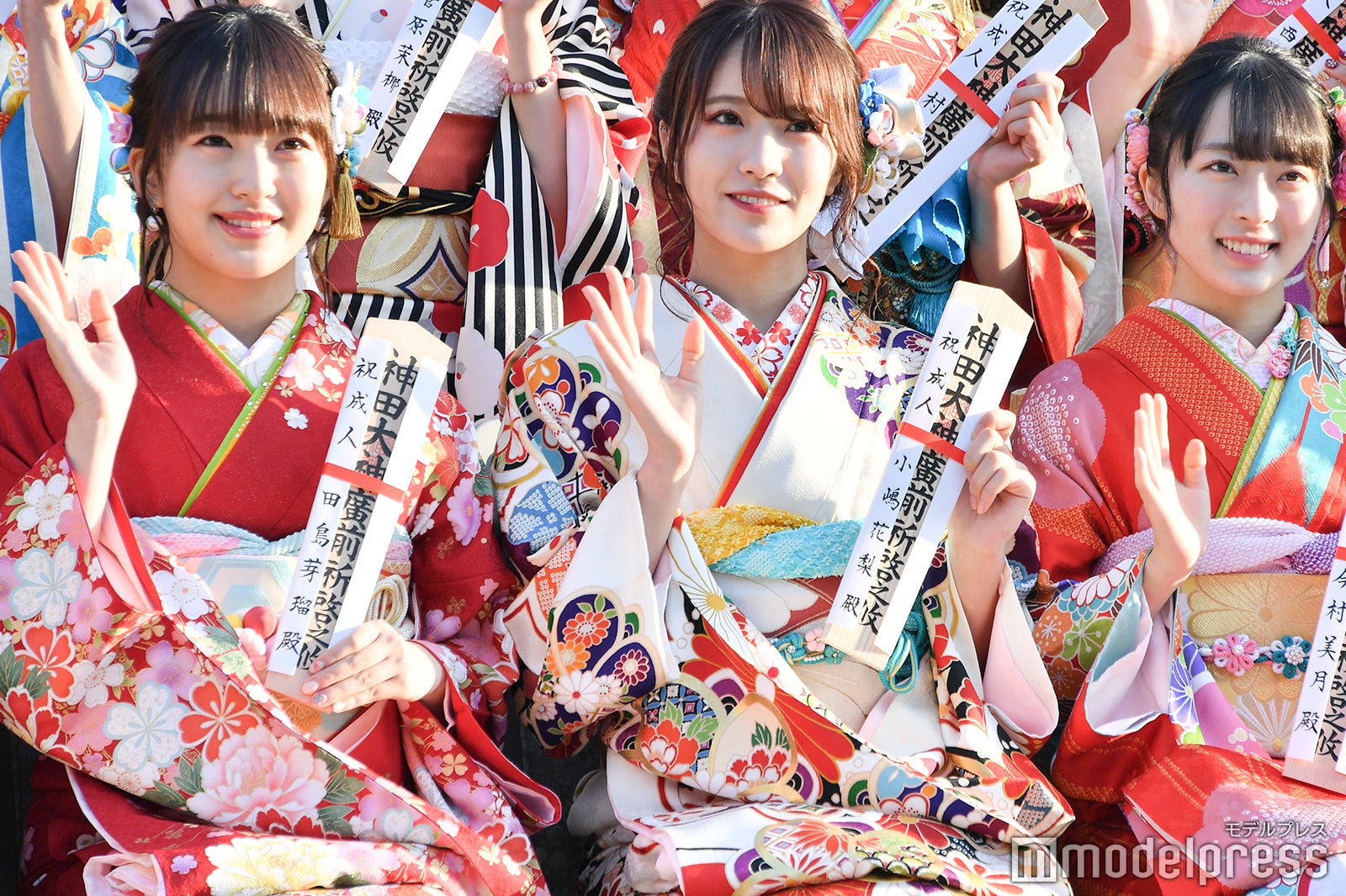 田島芽瑠、小嶋花梨、今村美月（C）モデルプレス