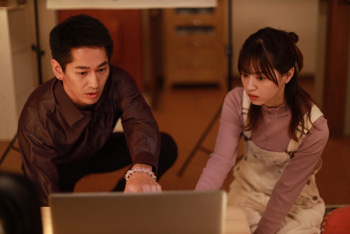 永山絢斗、西野七瀬/「言霊荘」第4話より(C)テレビ朝日