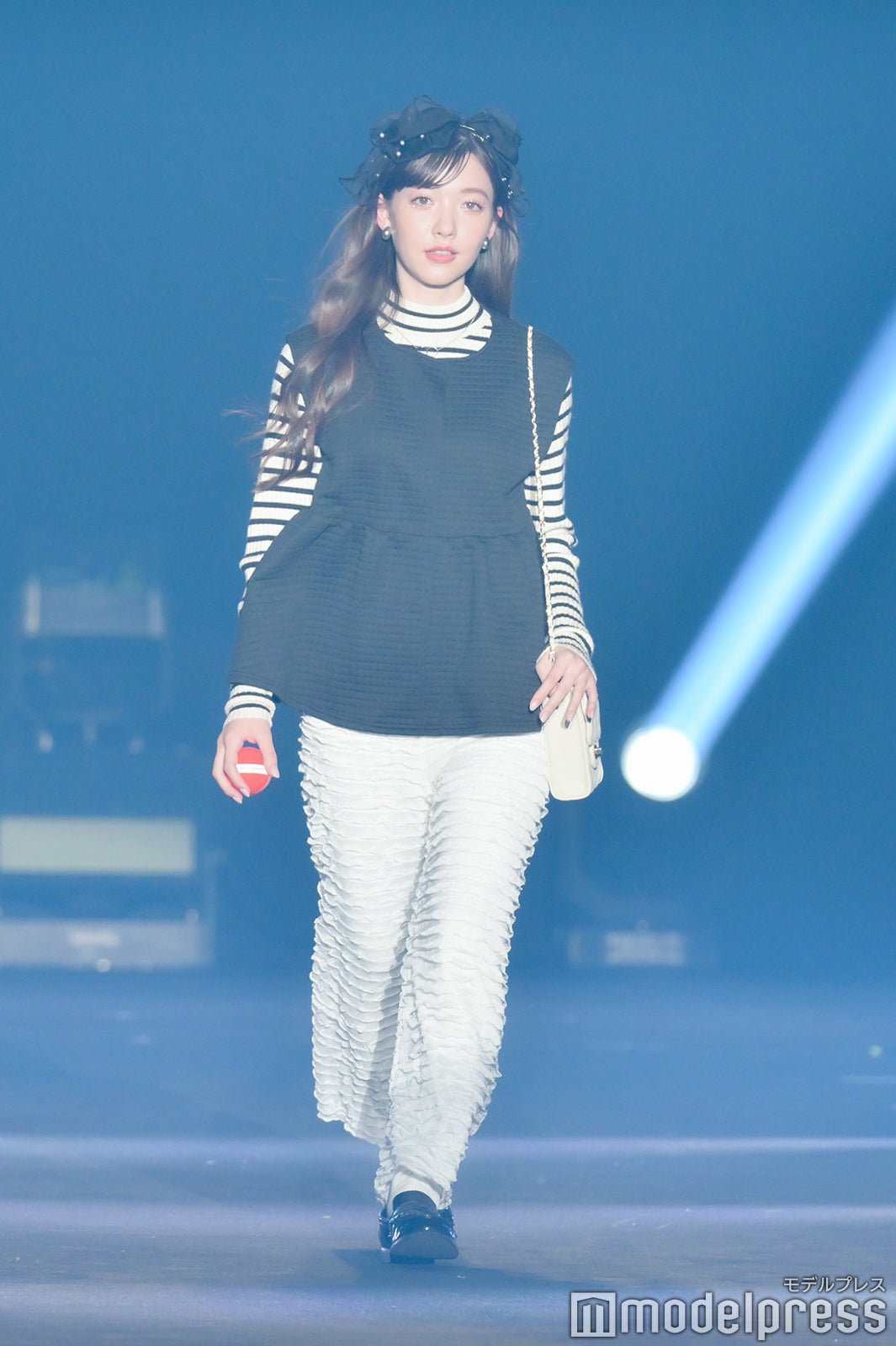 雑賀サクラ（C）モデルプレス