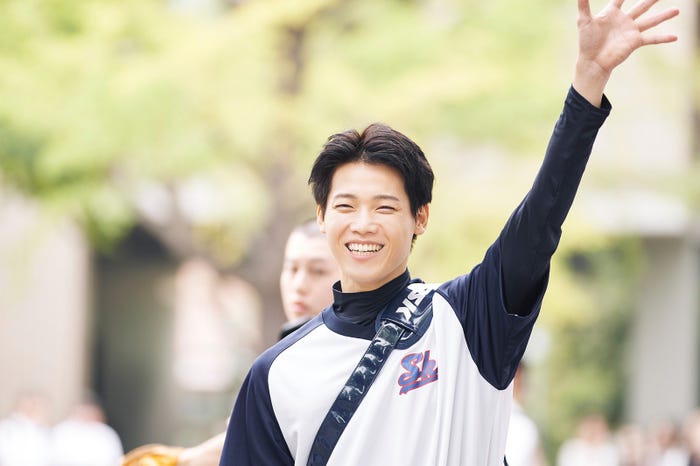 木村柾哉(C)2025「ロマンティック・キラー」製作委員会(C)百世渡/集英社