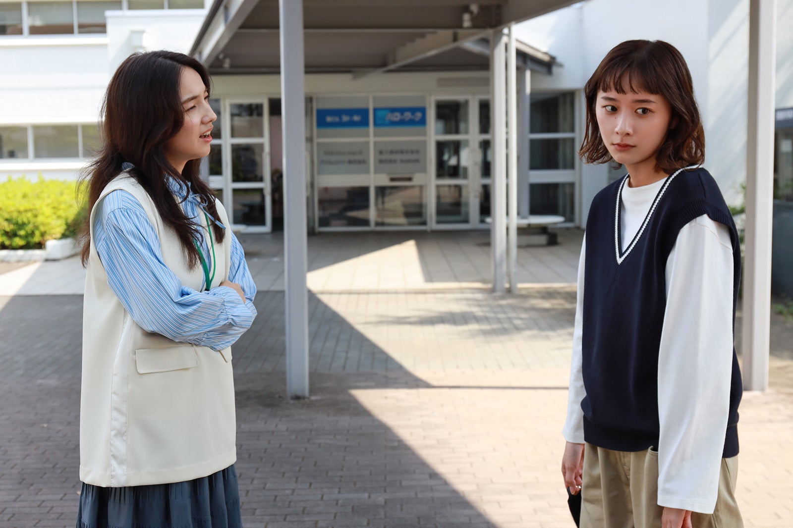 仁村紗和、堀田真由「若草物語―恋する姉妹と恋せぬ私―」第2話（C）日本テレビ