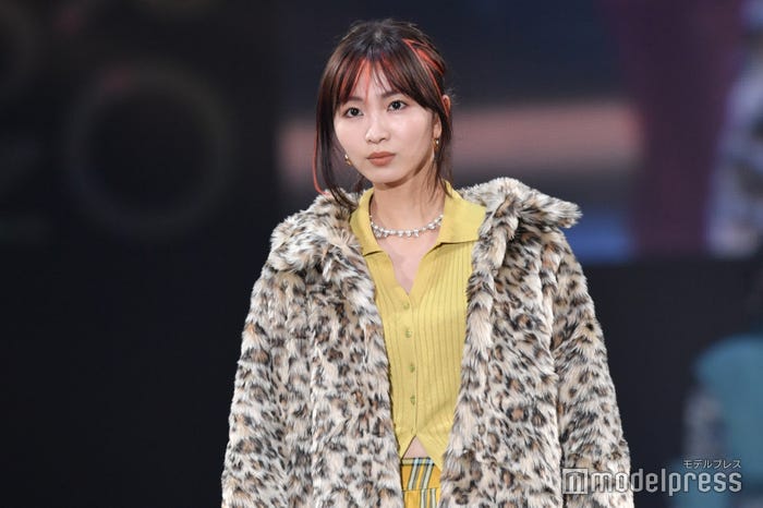岡崎紗絵(C)モデルプレス