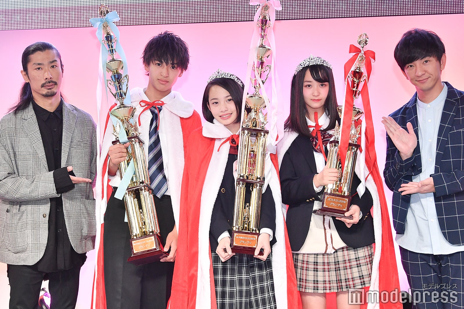 菅良太郎、西岡将汰くん、あーーゆさん、りおさん、向井慧（C）モデルプレス