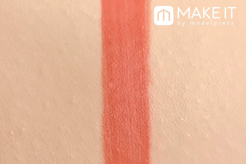 【バビメロ】「デイリールージュフィット」“01マイアプリコット”使用 (C)メイクイット