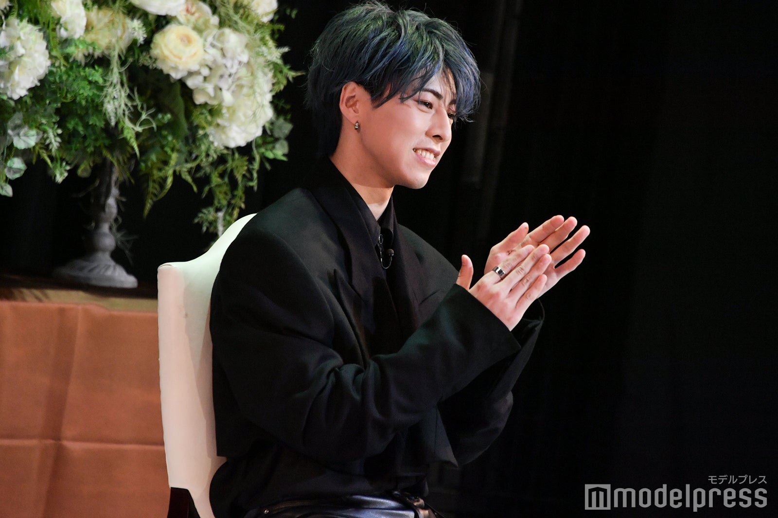 「GYAO!」にて配信された「OWV グループ結成記念生配信特番」より／佐野文哉（C）モデルプレス