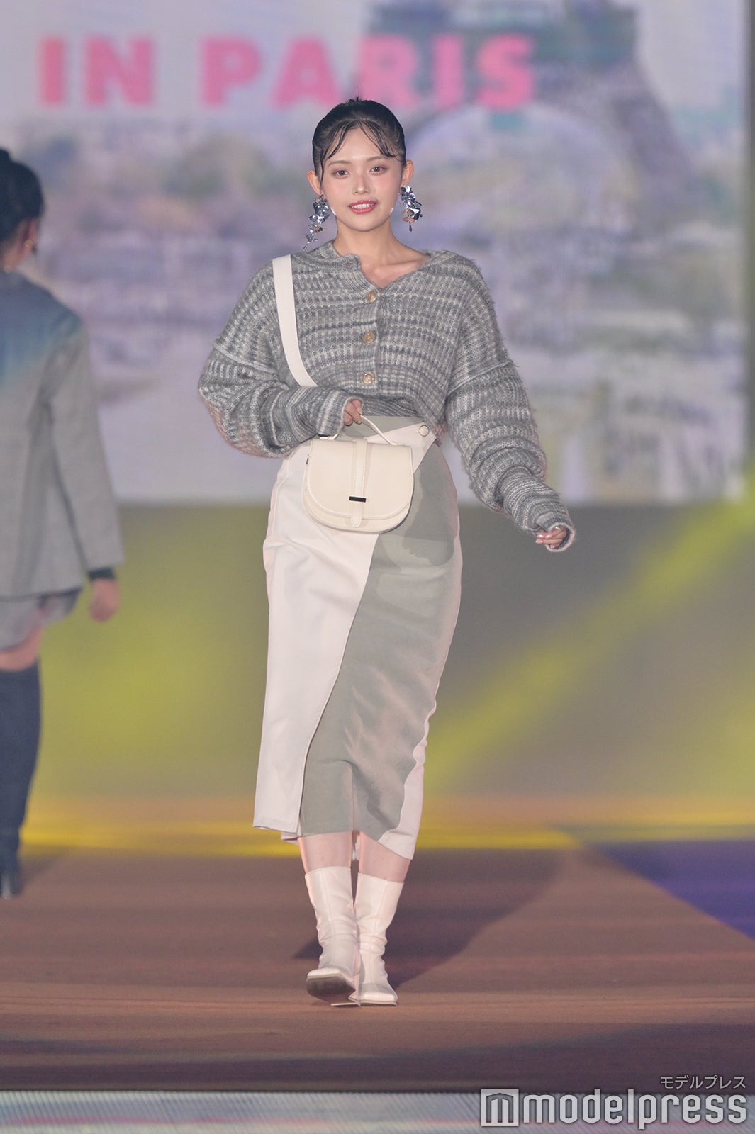 （C）モデルプレス