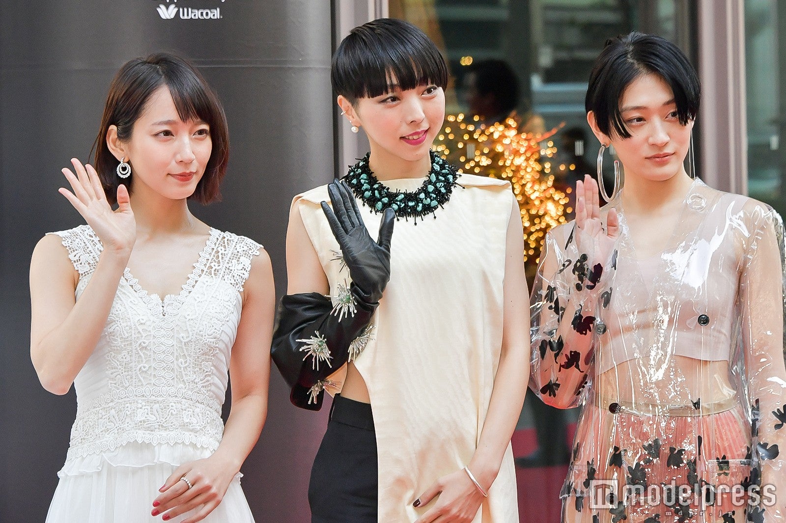 吉岡里帆、MIKIKO、コムアイ （C）モデルプレス