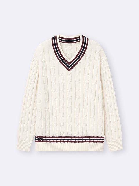 GUのコットンチルデンVネックセーター