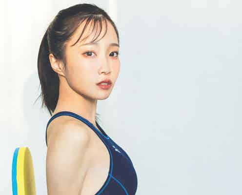 #ババババンビ岸みゆ、スタイル際立つ水着姿披露