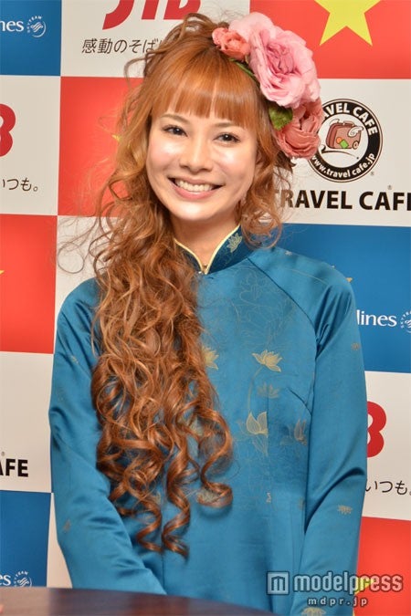 上原さくら 妊娠を発表 夫がマタニティフォト公開 モデルプレス