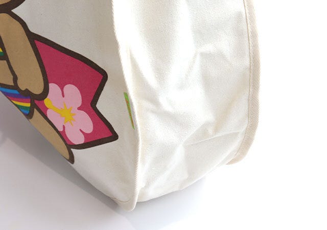 宝島社のsweet8月増刊号付録の日焼けハローキティのトートバッグ3