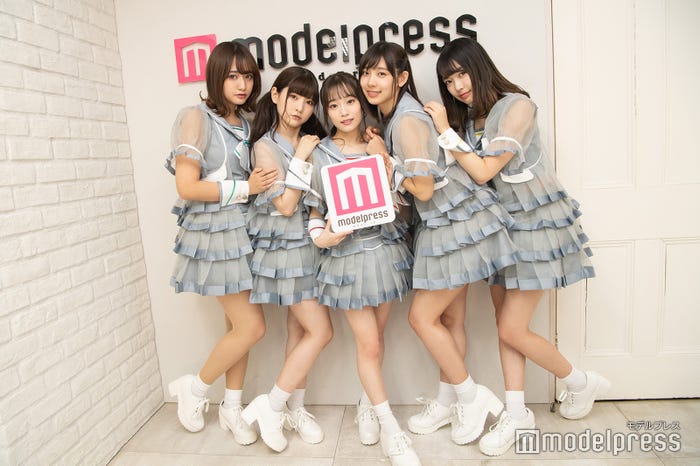 #ババババンビ/(左から)池田メルダ、小鳥遊るい、岸みゆ、水湊みお、吉沢朱音(C)モデルプレス