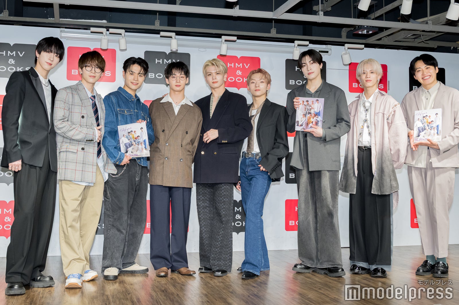 （左から）四谷真佑、高橋わたる、海帆、太田駿静、栗田航兵、古瀬直輝、西島蓮汰、小堀柊、池田直人（C）モデルプレス