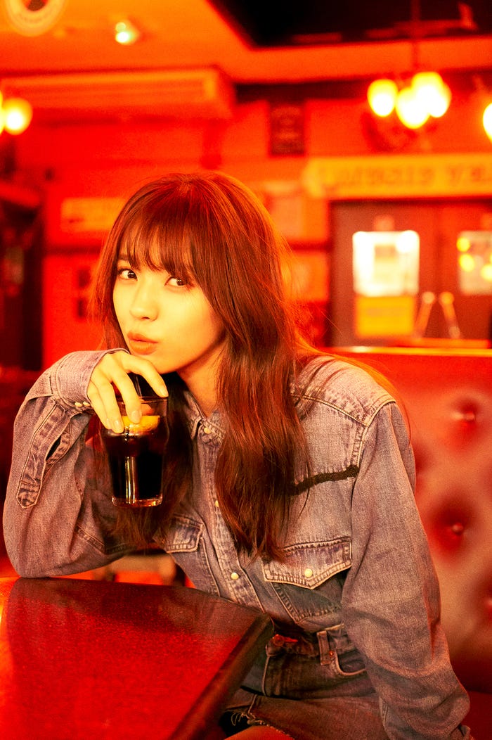 小林由依 写真集アザーカット(織田奈那セレクト第2弾)/撮影:鈴木心