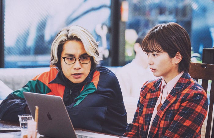 中村蒼、志田未来(C)赤坂アカ×横槍メンゴ/集英社・東映(C)赤坂アカ×横槍メンゴ/集英社・2024 映画【推しの子】製作委員会