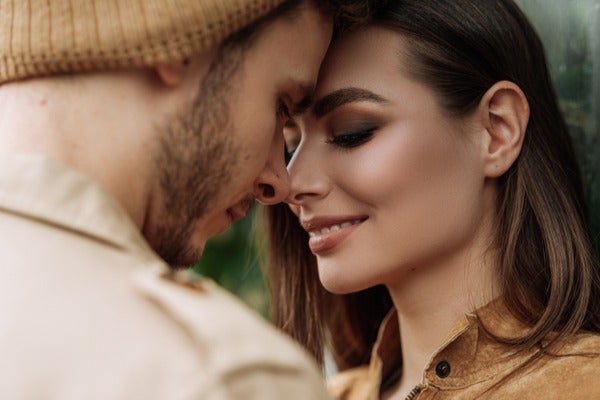 男性に聞いた 意中の子と 両想いだと確信 する瞬間4つ モデルプレス