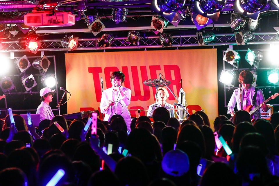 DISH//（photo by 笹森健一）