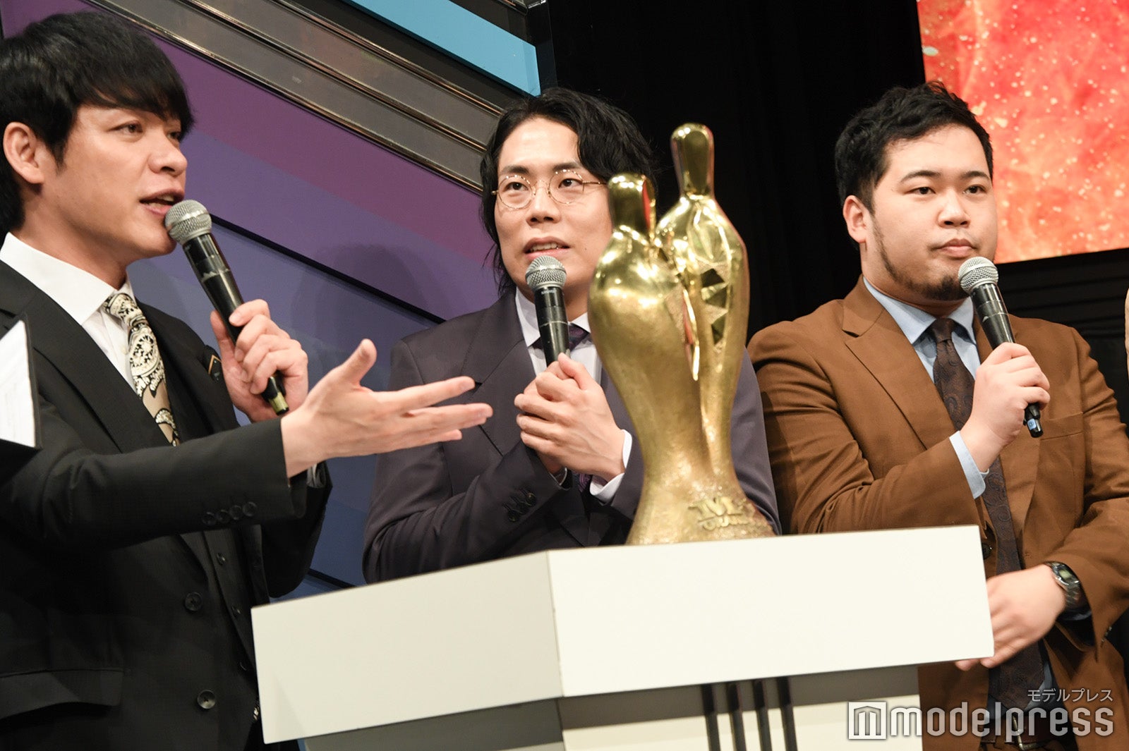 川島明、令和ロマン（C）モデルプレス