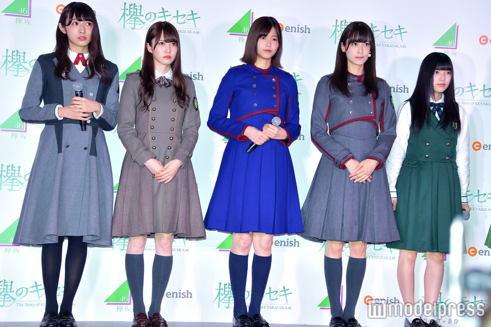 渡辺梨加、加藤史帆、渡邉理佐、佐々木久美、上村莉菜（C）モデルプレス
