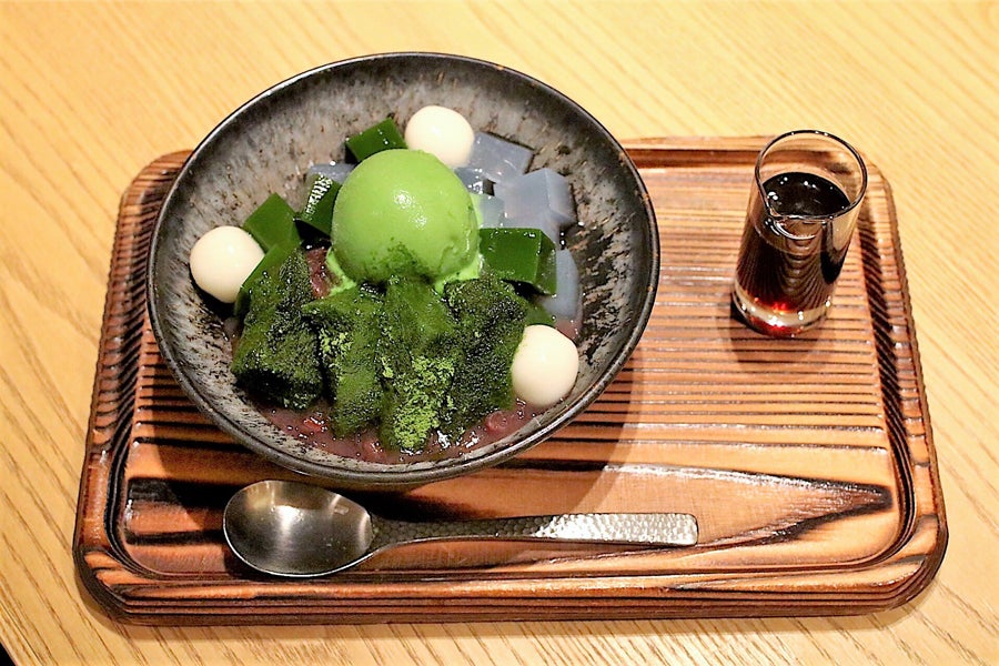 林屋新兵衛「抹茶わらび餅あんみつ」