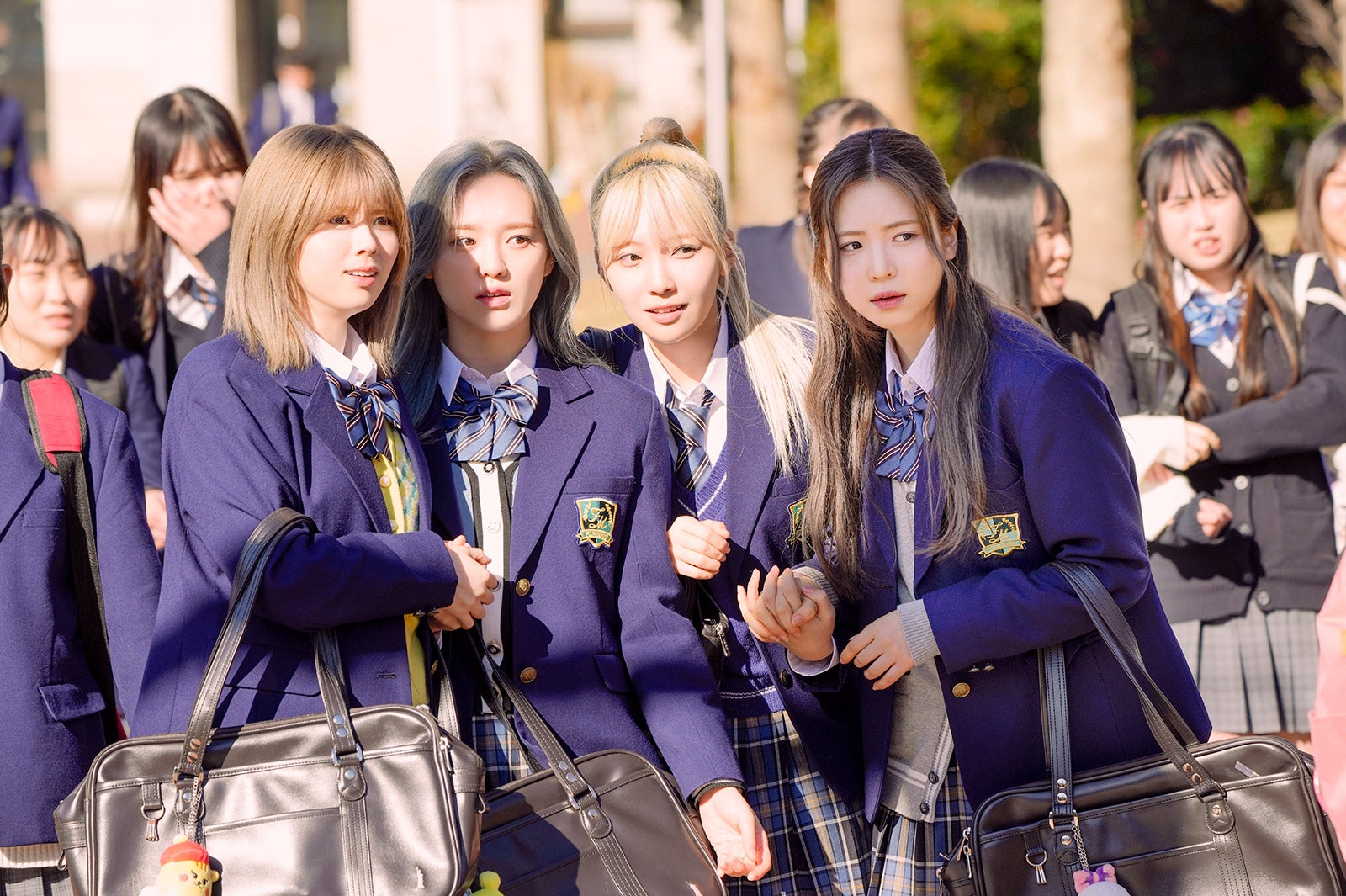 RIKU、RIO、MAYUKA、MAYA（C）2024「恋わずらいのエリー」製作委員会（C）藤もも／講談社