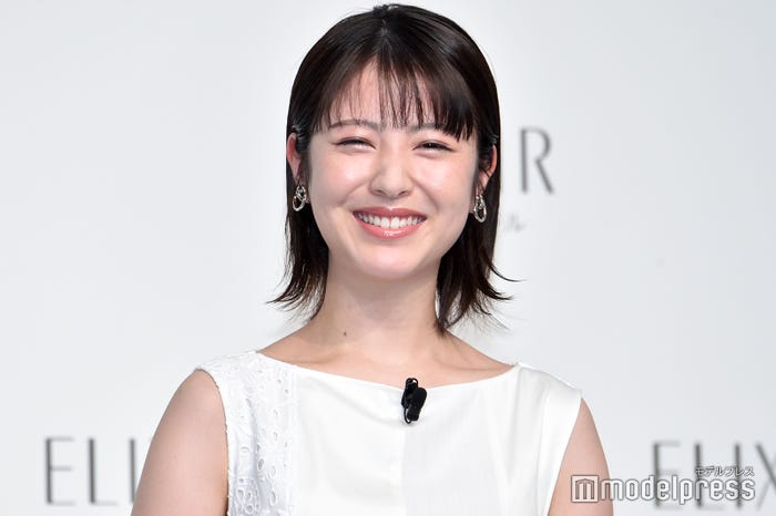 浜辺美波(C)モデルプレス