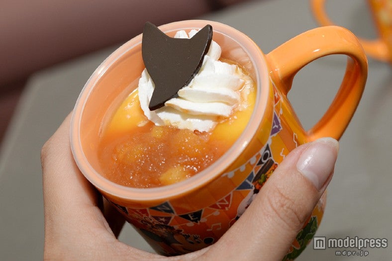 魔女の帽子が可愛い