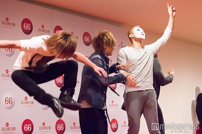 ゴールデンボンバー(C)モデルプレス