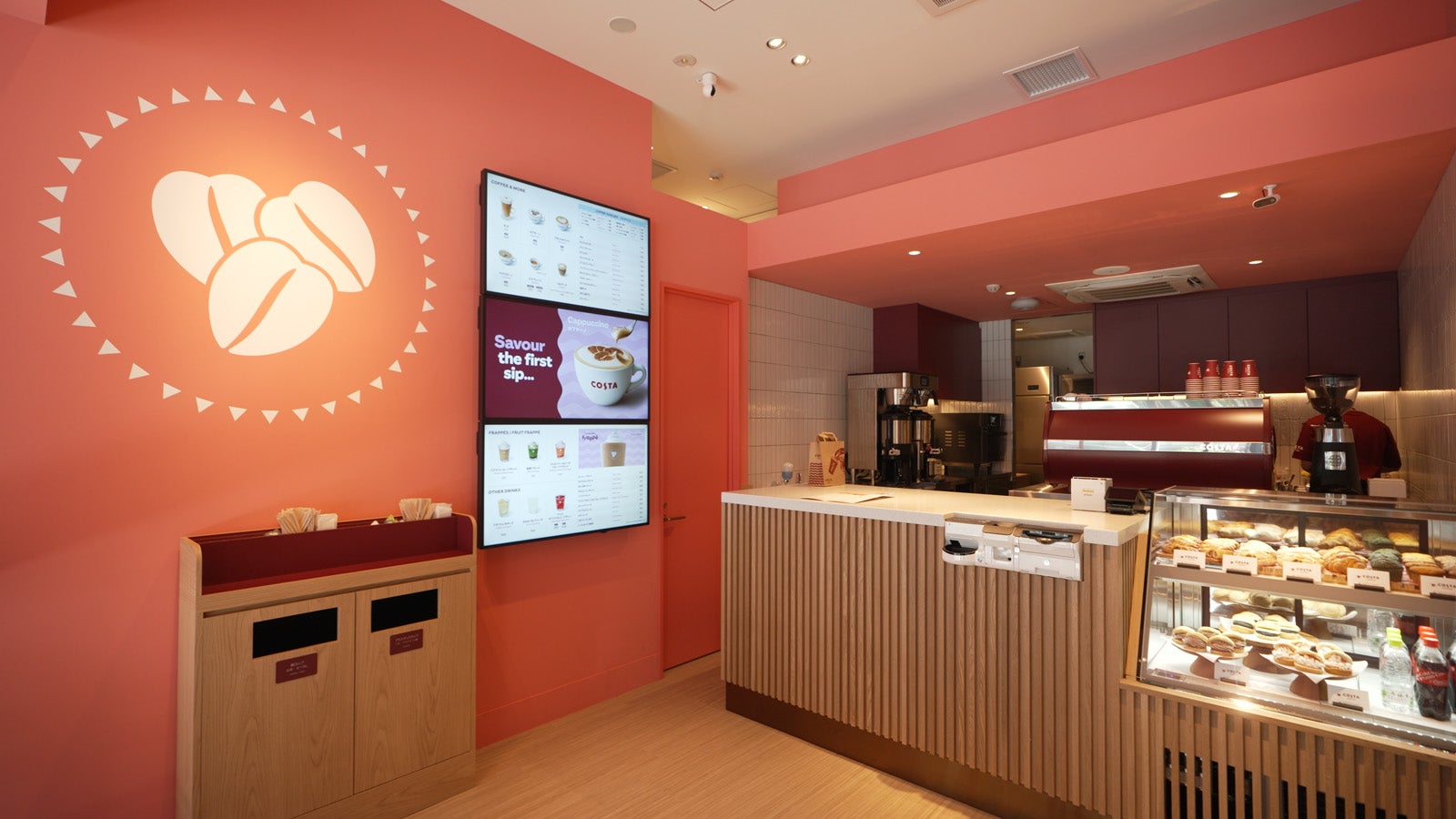 コスタコーヒー、渋谷に常設店　バリスタによるコーヒーやフラッペ、フードも充実