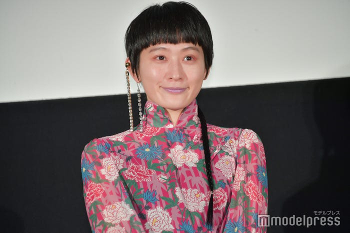 コムアイ(C)モデルプレス