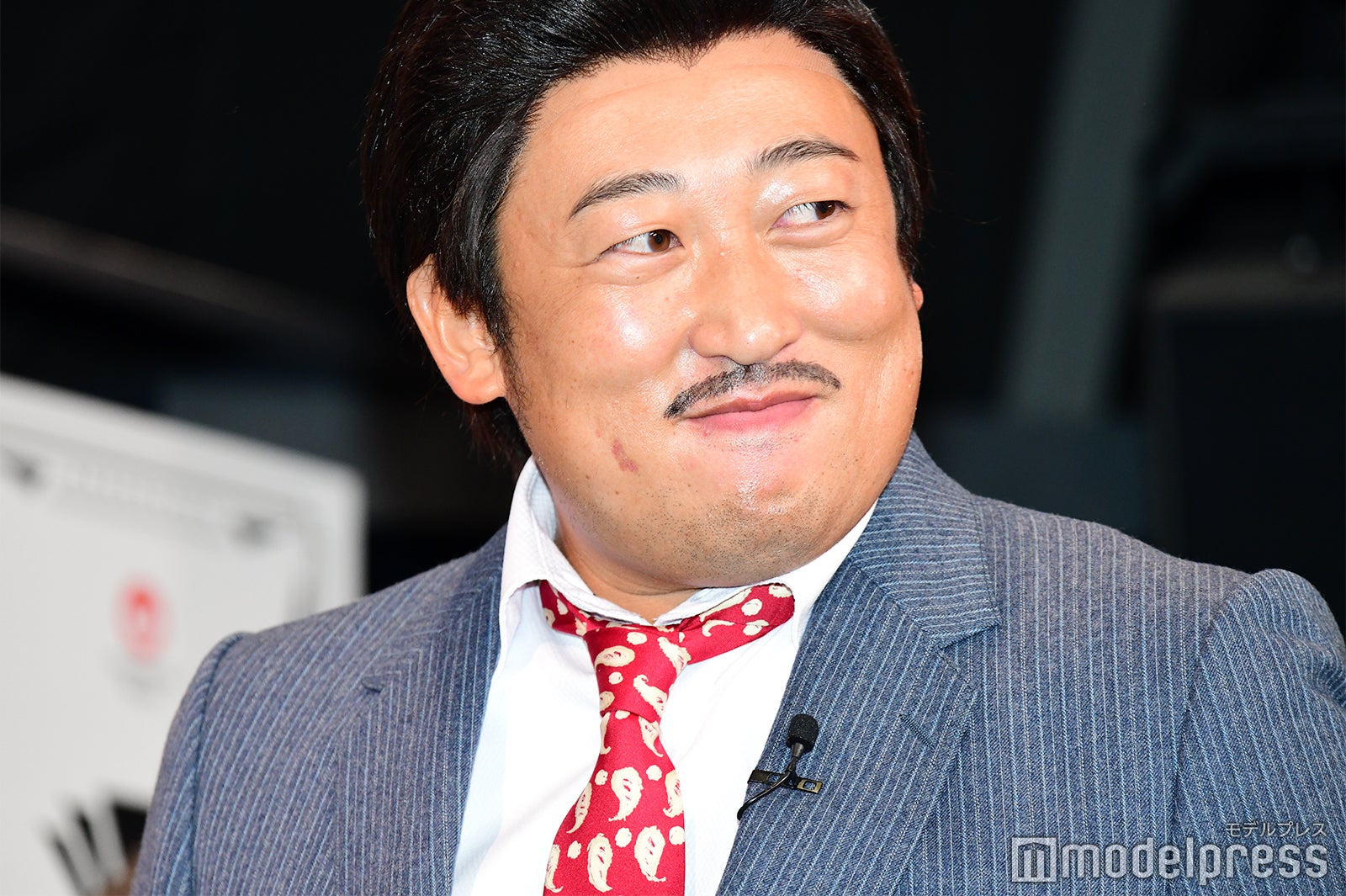 秋山竜次 （C）モデルプレス