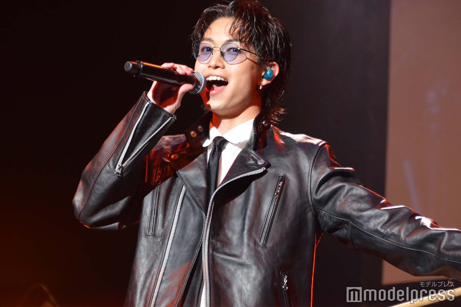 綱啓永（C）モデルプレス