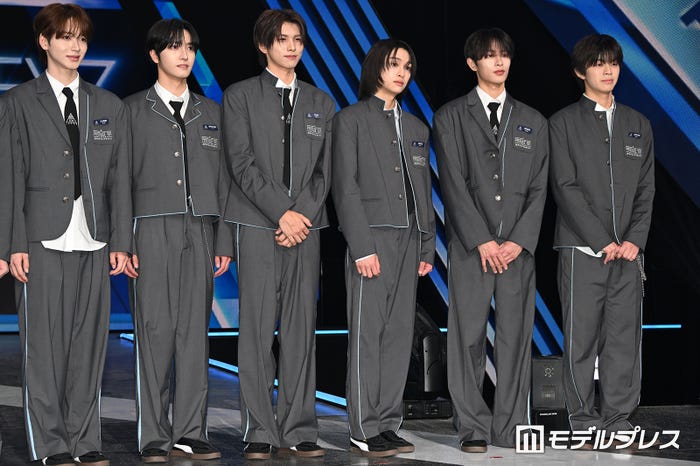 (左から)K.DAIKI(加藤大樹)、SIYOUNG(パク・シヨン)、YUKI(後藤結)、KEITO(小野慶人)、RYOGA(飯塚亮賀)、KOSUKE(照井康祐)(C)モデルプレス