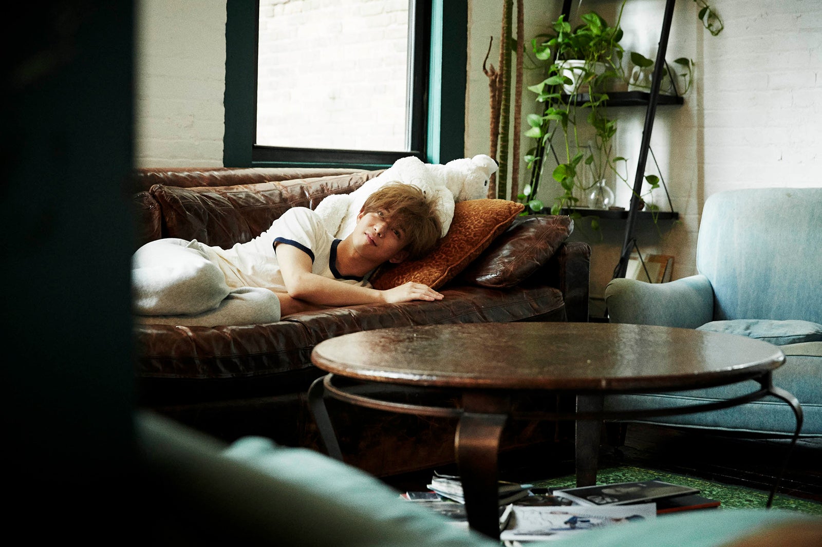 千葉雄大写真集『彩り』 撮影：多田悟 ワニブックス刊