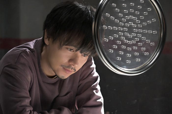 成田凌「クジャクのダンス、誰が見た?」第9話(C)TBS